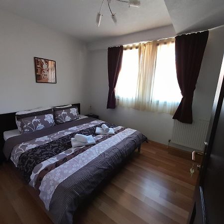 House Meri Ohrid Luaran gambar